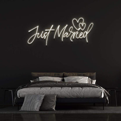 'Just Married' Neon Sign