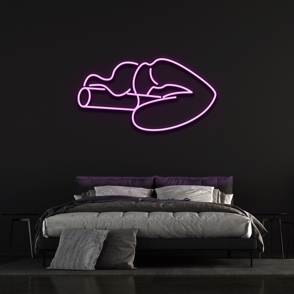 Smoking Lips - LED Neon Sign