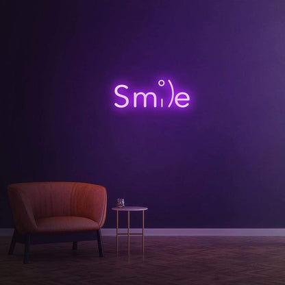 Smile - LED Neon Sign